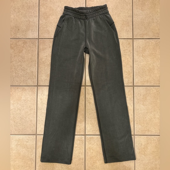 Lululemon Softstreme High-Rise Pant Smoked Spruce Sz 0 - Picture 4 of 7